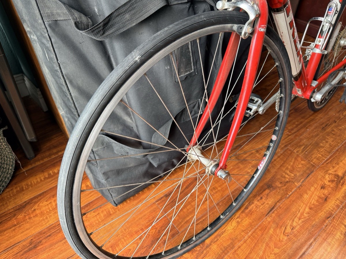 Trek 1200 SL Road Bike 700C 56cm Red Drop Bar Aluminum Derailleur