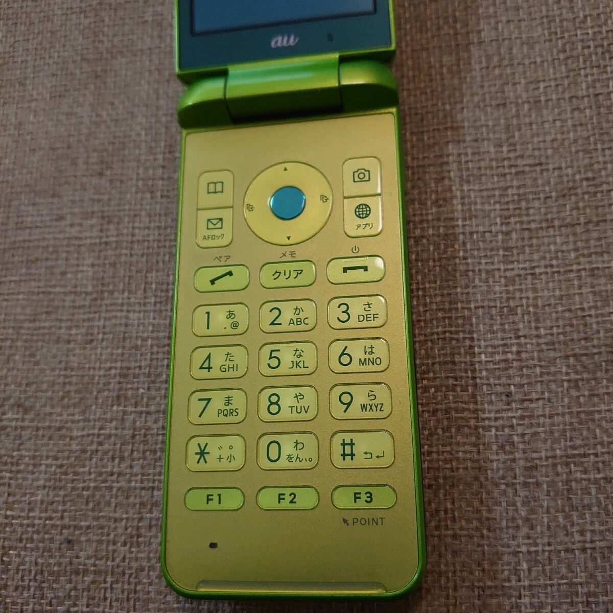 Kyocera Gratina 4G KYF31 Unlocked Android Flip Phone Keitai