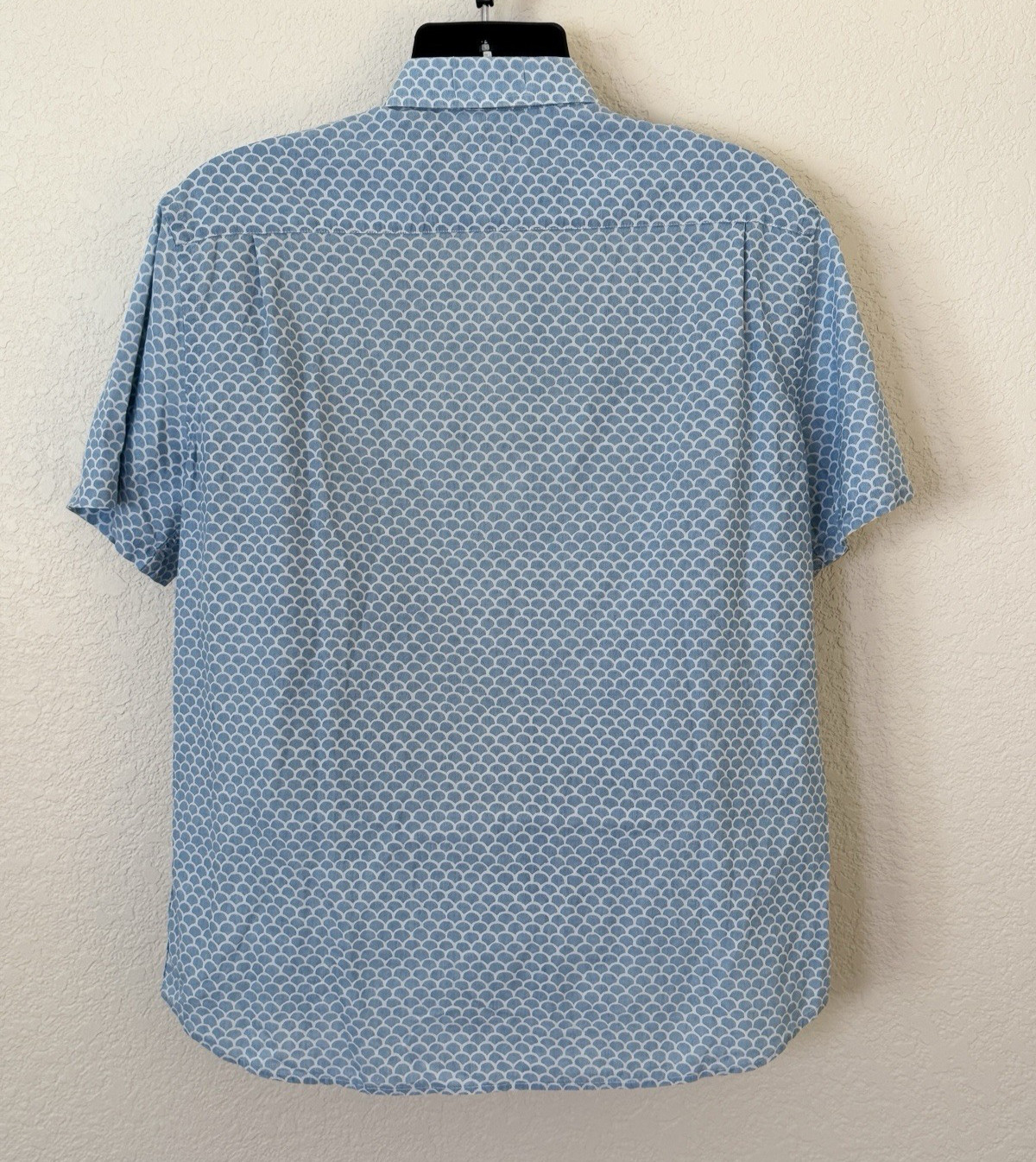 Faherty Mens Medium Button Down Fish Scale Short … - image 5