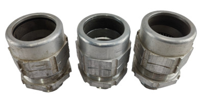 LOT OF 3 Appleton TMC2 SIZE 190 1-1/4'' NPT CABLE CONNECTORS
