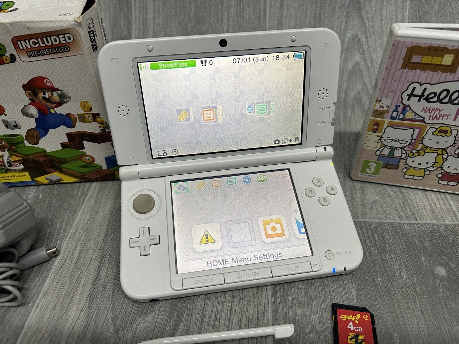 Nintendo 3DS XL Mario Edition White Console Boxed With 7x Games
