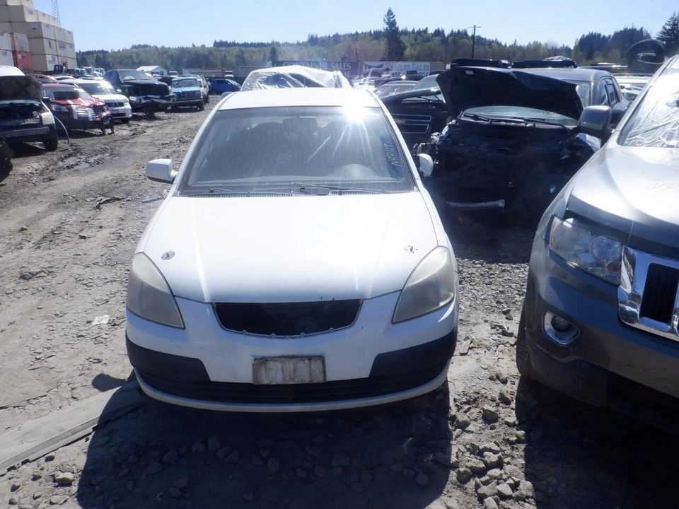 Conjunto de luz marcadora lateral usada se adapta a: Kia Rio 2007 marcador lateral grado A Foto 2 de 4