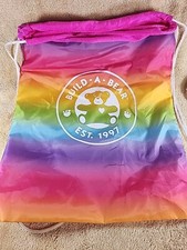 NWT BUILD-A-BEAR WORKSHOP 025617 RAINBOW BEAR CARRIER DRAWSTRING SACK