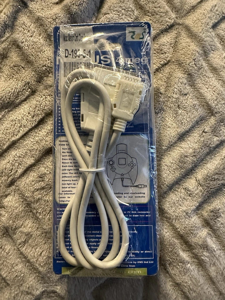Tarjeta de memoria Nexus 4MB 4 Meg transparente para Sega Dreamcast con enlace de PC Foto 2 de 4