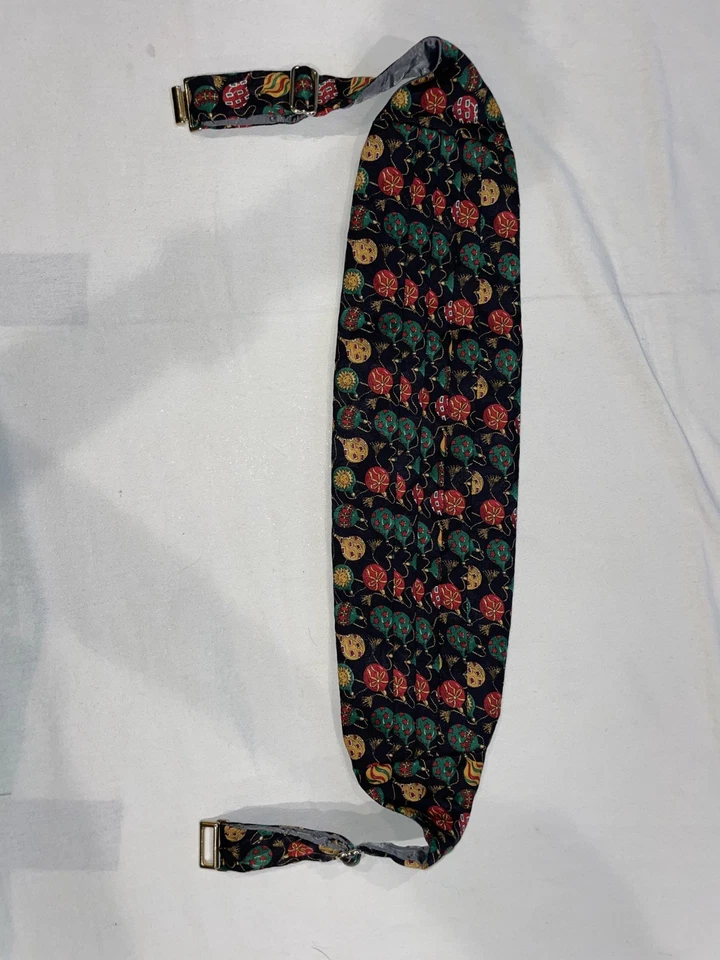 Robert Talbott Adorno Festivo Navidad Cummerbund Hombre Talla Única Ajustable Foto 4 de 4