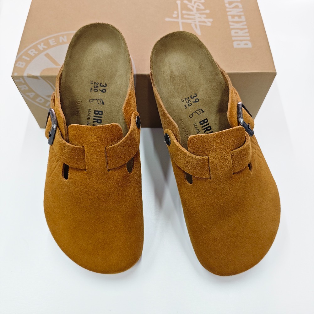 BIRKENSTOCK × stussy BOSTON EU 42 Birkenstock Stussy x Boston Caramel Soft Footbed Unisex