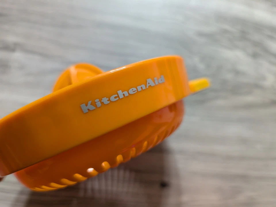 Exprimidor manual de naranja cítricos Kitchen Aid *solo pieza de exprimidor superior* Foto 2 de 4