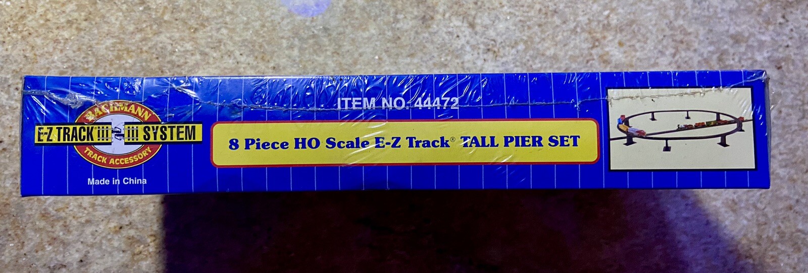 BACHMANN 44472 HO SCALE 8 PIECE EZ TRACK TALL PIER SET-NIB