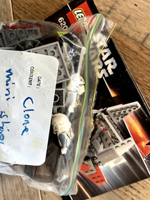 LEGO Star Wars - 5205 V-Wing Fighter - 100% Complete