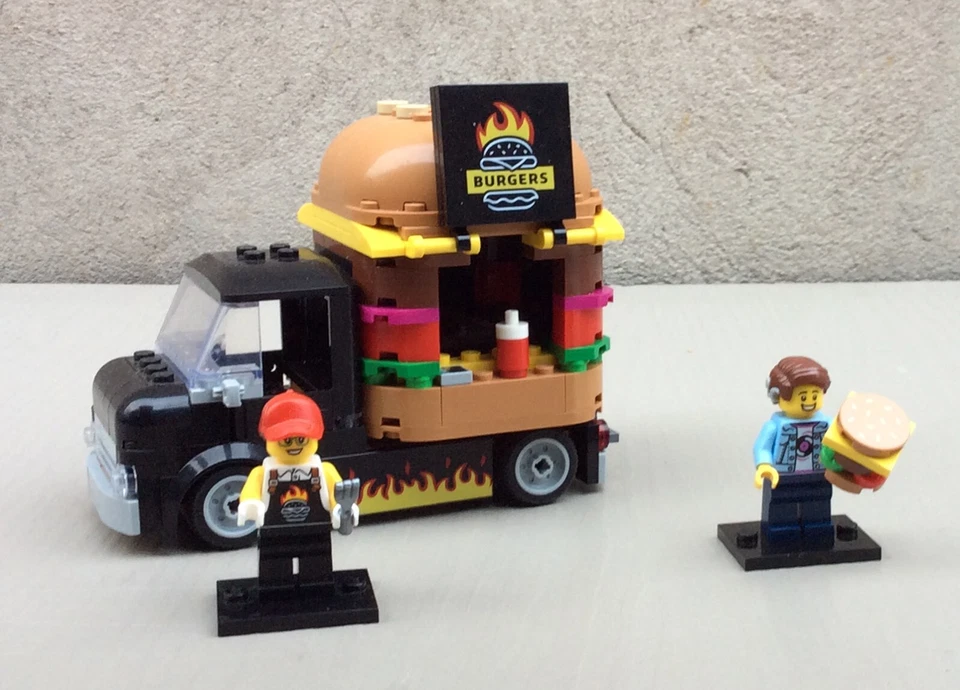 LEGO City 60404 Burger Truck, photo 1 sur 3