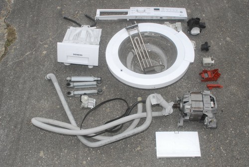 SIEMENS WM12P360GB/01 WASCHMASCHINE DEFEKT FÜR EINZELNE TEILE: SIEHE BESCHREIBUNG ABSCHNITT