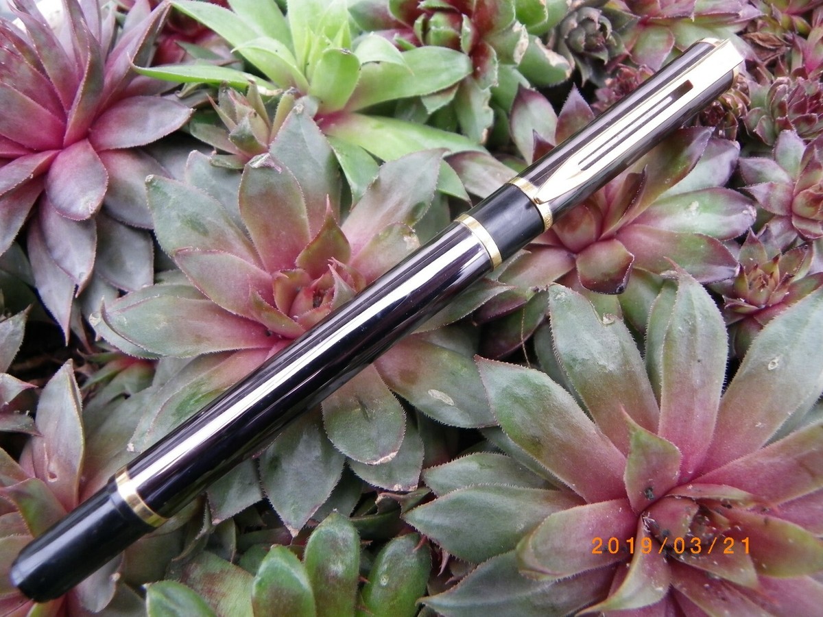 Stylo Roller WATERMAN LAUREAT Laqué Marbré Bordeaux - Comme Neuf, Jamais Utilisé, Avec Recharge