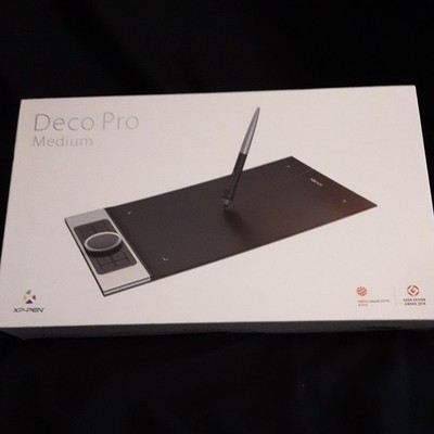 XP-Pen Deco Pro Medium Graphics Drawing Tablet With Pen NEW