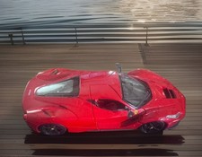 Maisto 1:18 Scale Ferrari LaFerrari Ferrari Red With Matching Interior EXCELLENT