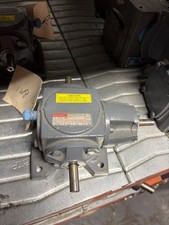 NEW NO BOX BOSTON SPEED REDUCER GEAR BOX R131...