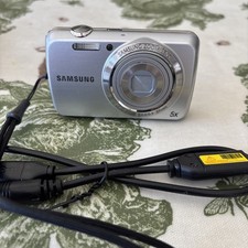 Samsung PL22 Digital Compact Camera 14Mp 5x Zoom with Battery