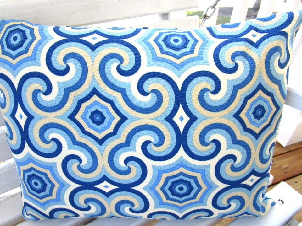 Contemporary Blue Tan TOSS outdoor zipper toss pillow cover 18 x 18 - Image 2 of 4