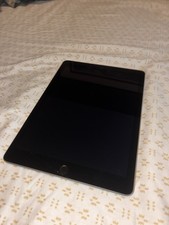 Apple iPad 5th Gen 128GB Gray 9.7in Wi  Fi Tablet NP2H2LL/A 