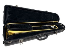 YAMAHA ADVANTAGE GOLD TENOR STUDENT TROMBONE  CASE YSL200AD AZP028652 