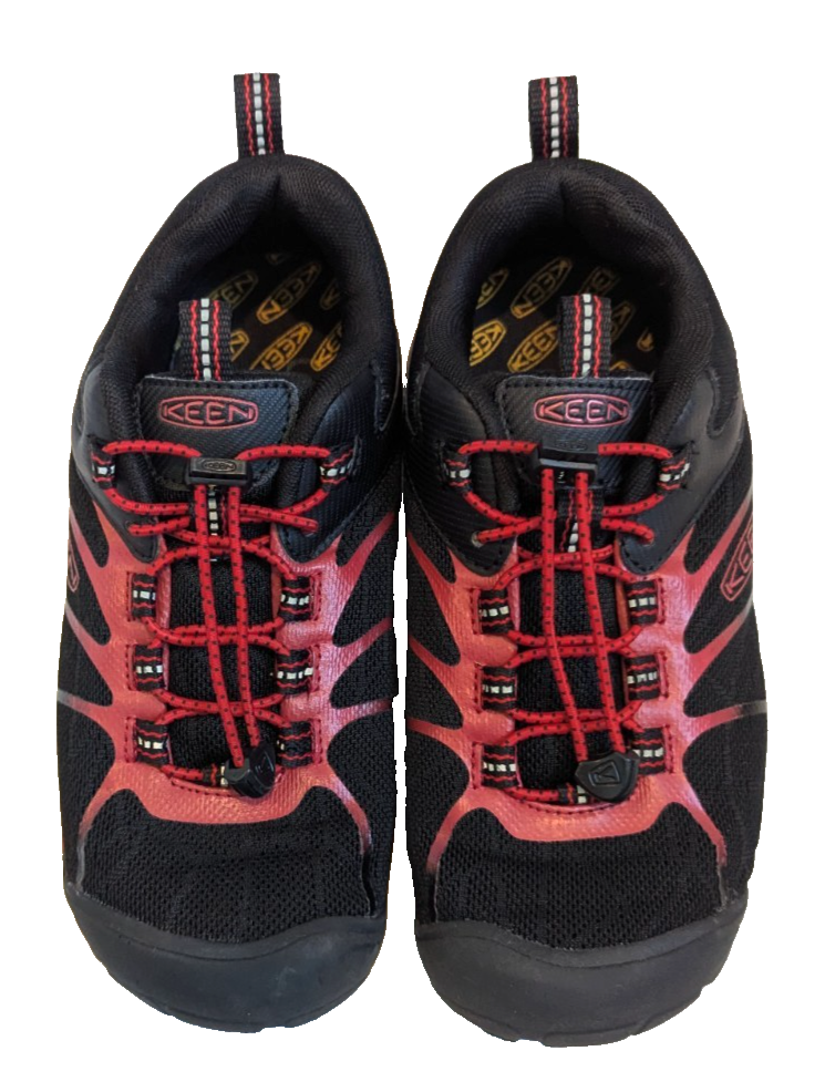 Scarpe da trekking Keen Big Kids Chandler CNX nere rosse escursioni all'aperto taglia 4