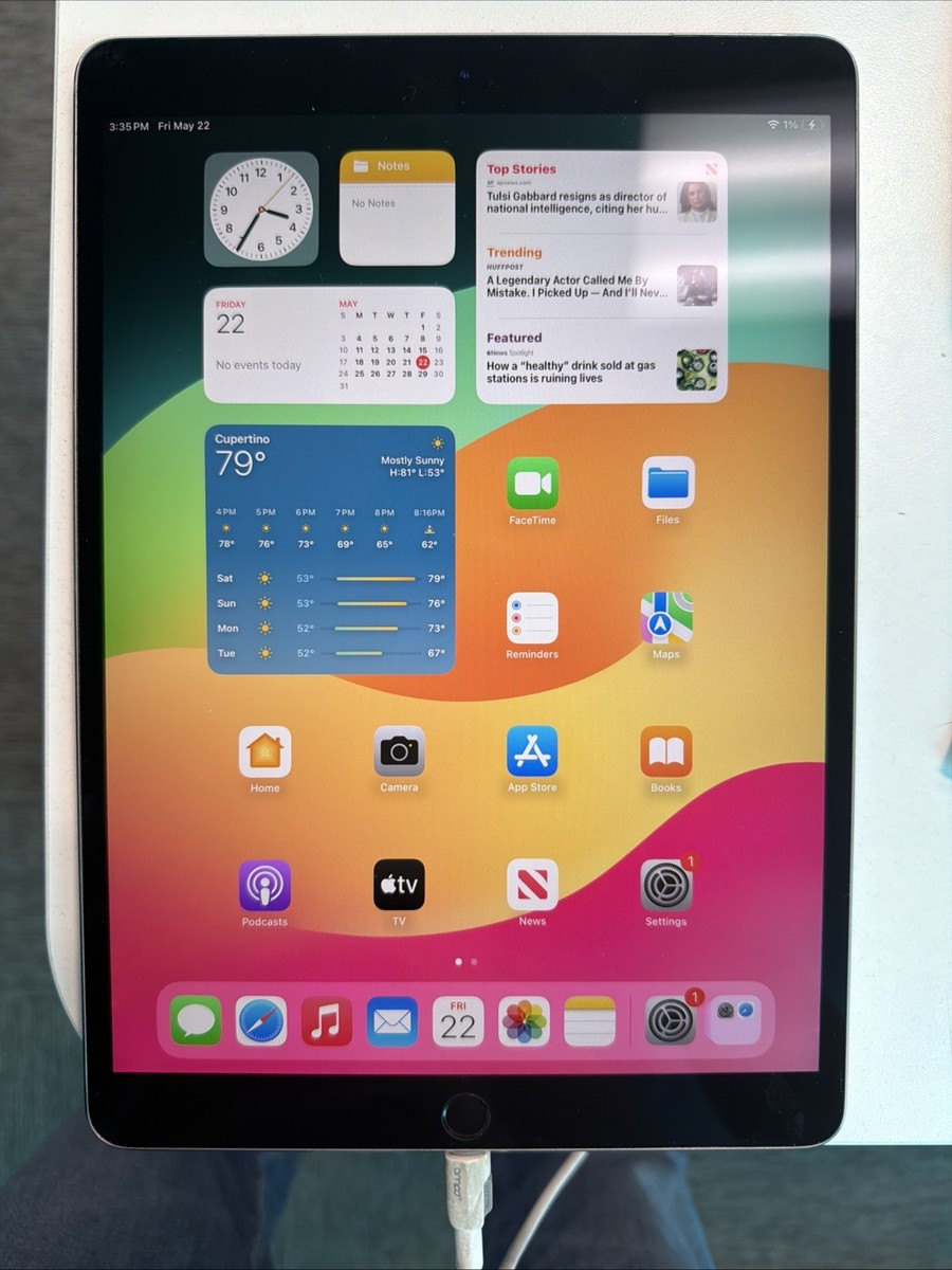値下げ　 iPad Pro 64GB（A1709） Apple iPad Pro (10.5-inch) A1709 64 GB, Wi-Fi + 4G, 10.5 in