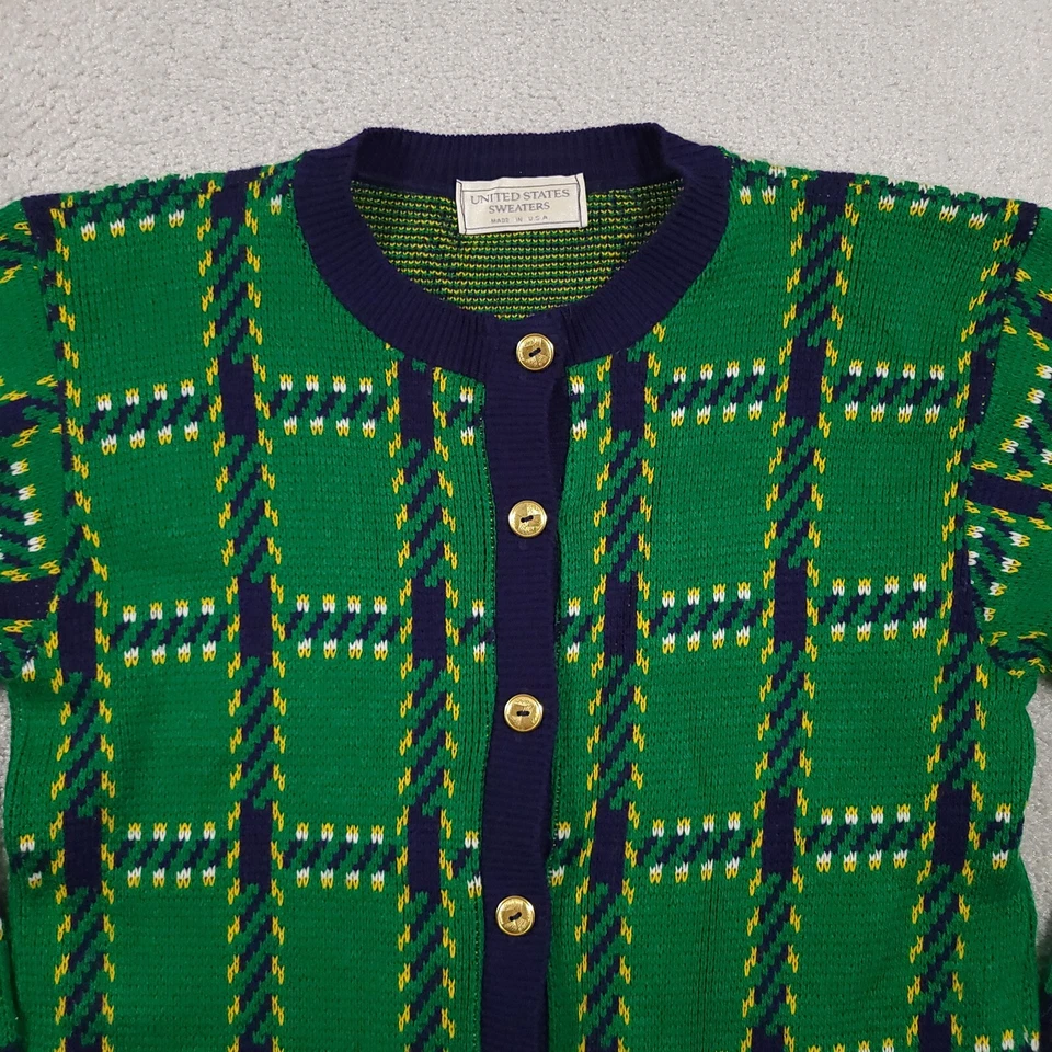 Cárdigan Suéter Acrílico De Colección Estados Unidos Para Mujer Mediano Verde Cuadros Botón EE. UU. Foto 3 de 4
