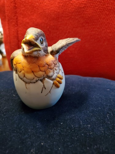 1990 Vintage Andrea by Sadek Ceramic Baby Robin Hatching Egg Figurine #8618