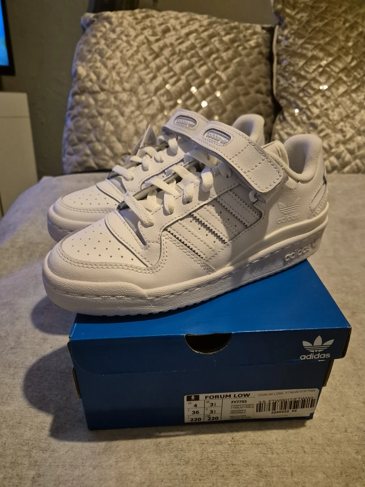 Adidas Forum taglia 3 5