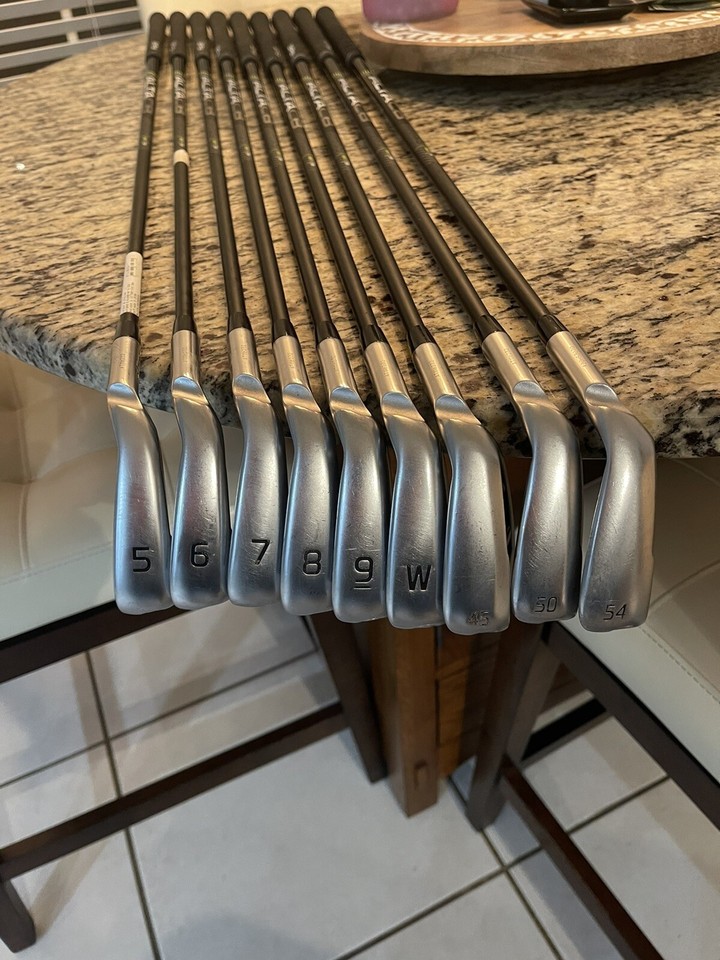 Ping g430 iron set graphite 9 Iron Set Soft Reg Shafts Except The SW
