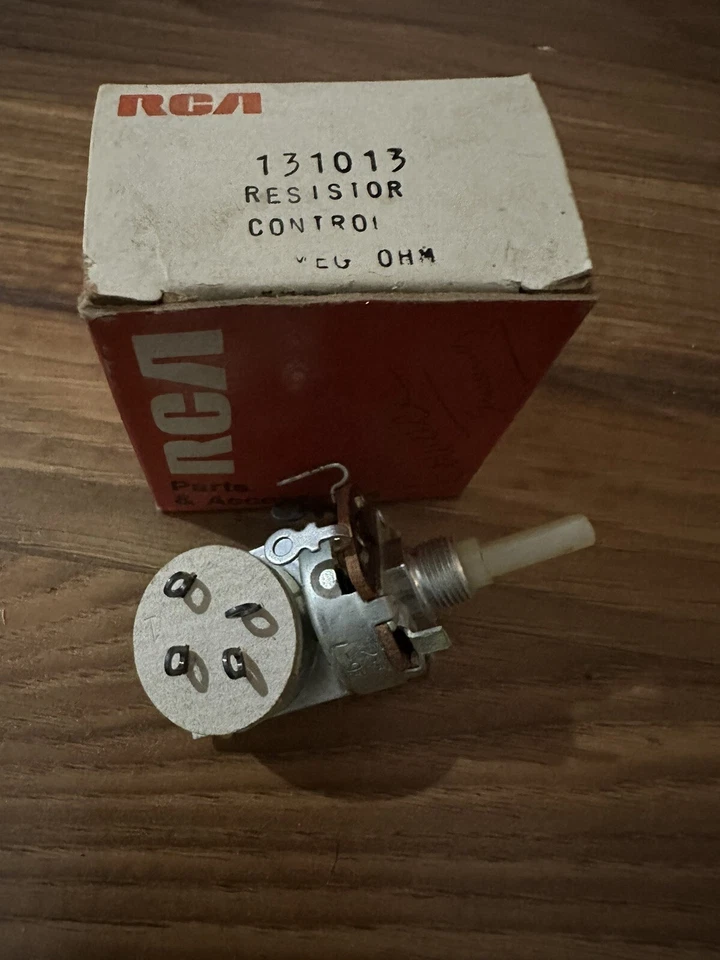NOS RCA 131013 Potentiometer 1 Meg Ohm Resistor Control - Image 2 of 4