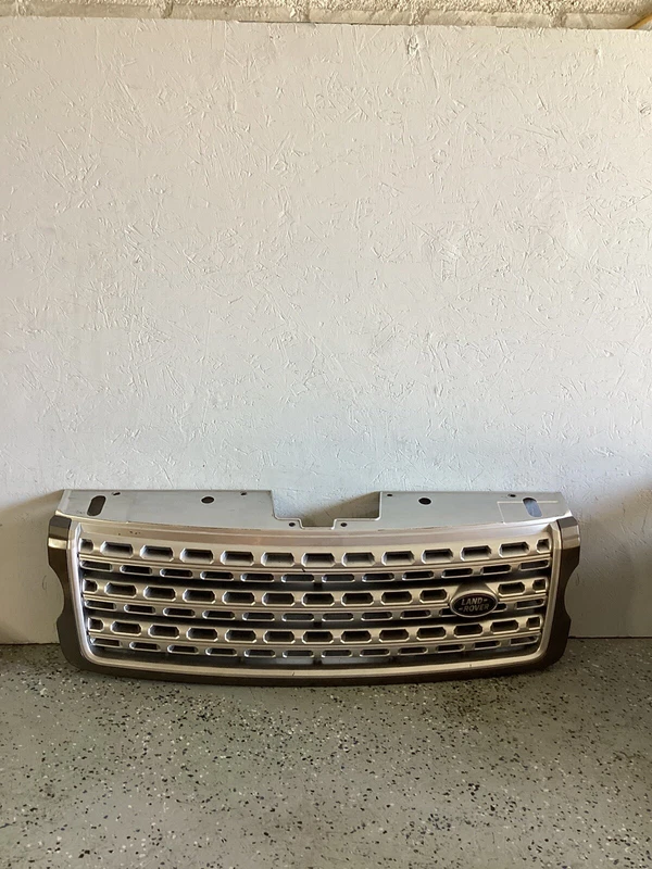 Land Rover Range Rover L405 Grille 2013 2014 2015 2016 2017 Used OEM GK528200AA