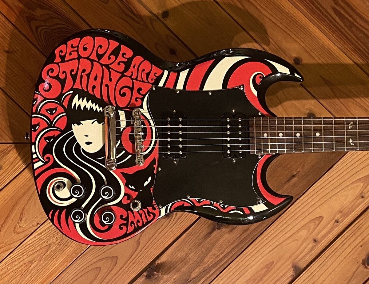 Electric Guitar Epiphone Emily The Strange G-310 Tested From Electric Guitar Epiphone Emily The Strange G-310 Tested From