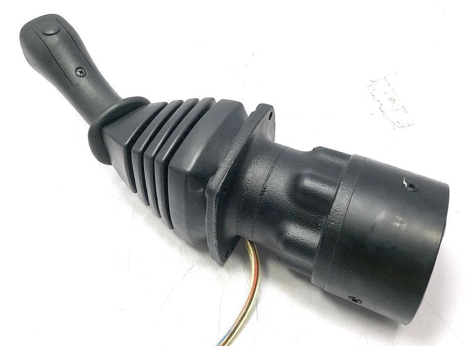 Hitachi Sumitomo 4625051 Pilot Valve Joystick - Image 4 of 4