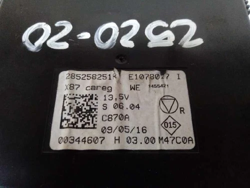 285258251R Unità Di Controllo Del Climatizzatore per RENAULT CAPTUR I 2 3565466 - Foto 4 di 10