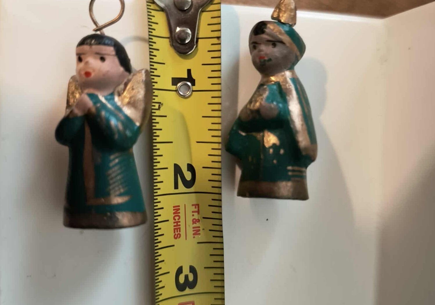 VINTAGE MEXICO HAND PAINTED CLAY NATIVITY SET- 12 PIECE/ MINI SET 2"