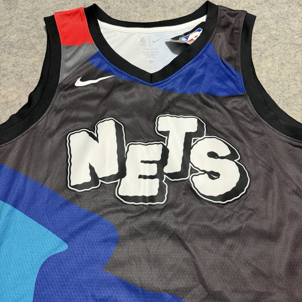 NIKE NBA BROOKLYS NETS JERSEY 2XL KAWS EDITION SWINGMAN DRI-FIT