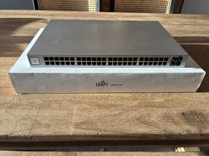 Ubiquiti Networks UniFi  Switch 48 Rack-Mountable Gigabit Ethernet Switch w/ SFP