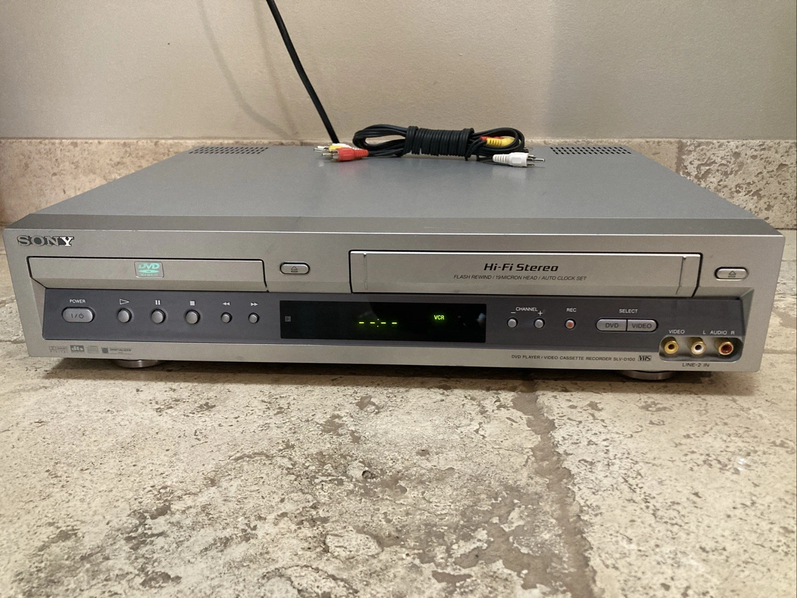 Sony SLV-D100 DVD VCR Combo VHS Recorder