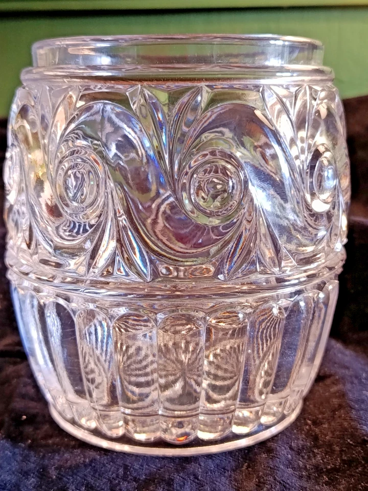 BACCARAT Vase en cristal modèle ''Moulure russe''. Ancien seau à biscuits . - Photo 3/4