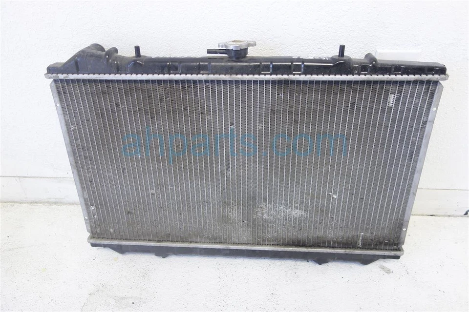 Radiador de transmisión automática Nissan Stanza 1990-1992 21460-30R00 Foto 3 de 4