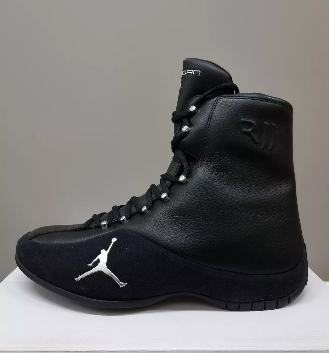 Air jordan sales boxing boots