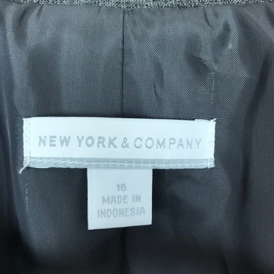 Blazer New York & Co para mujer 16 gris con un botón con muescas cuello forrado liso Foto 4 de 4