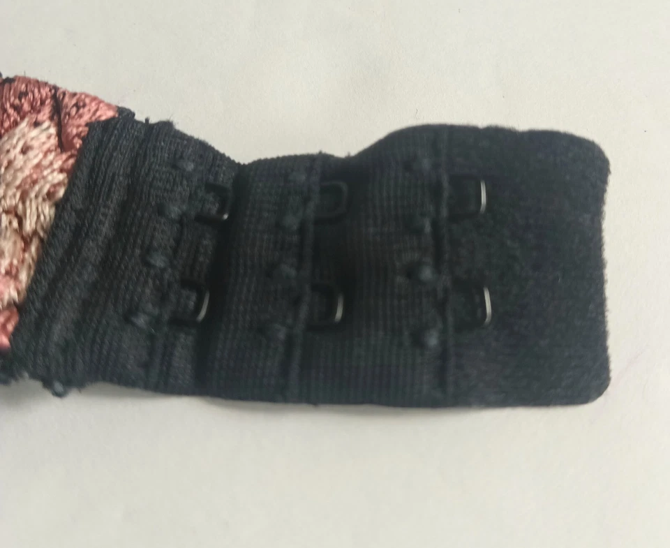 Sujetador con aros florales bordados Aubade Paris talla 38 Foto 4 de 4