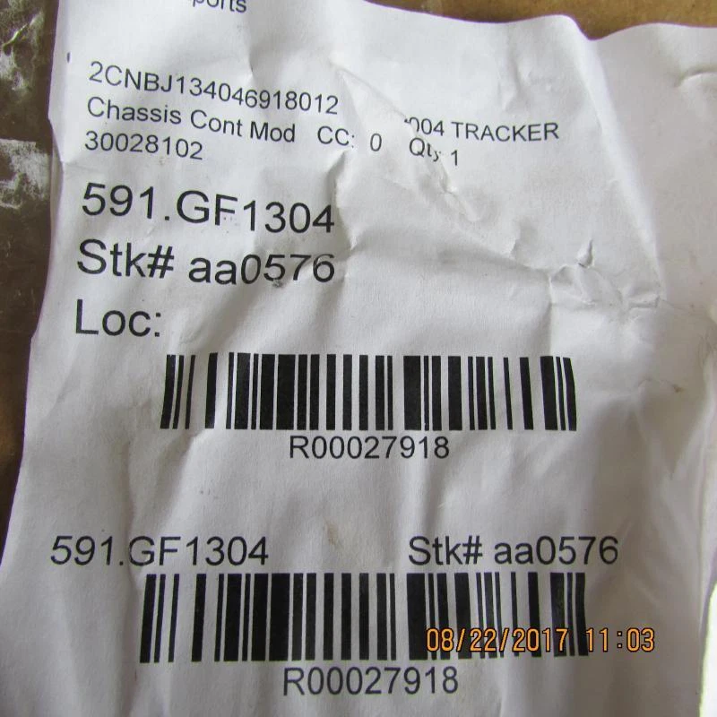 2004 Chevrolet Geo Tracker Chassis Control Module 591.GF1304 P/N 30028102 - Image 4 of 4