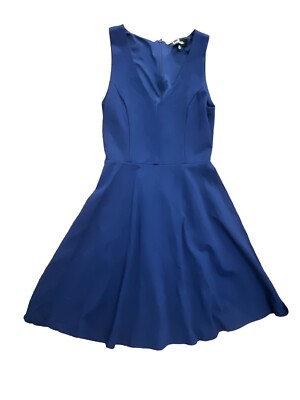 lulus navy blue skater dress Lulus V-neck navy blue fit and flare skater dress sleeveless XS stretchy