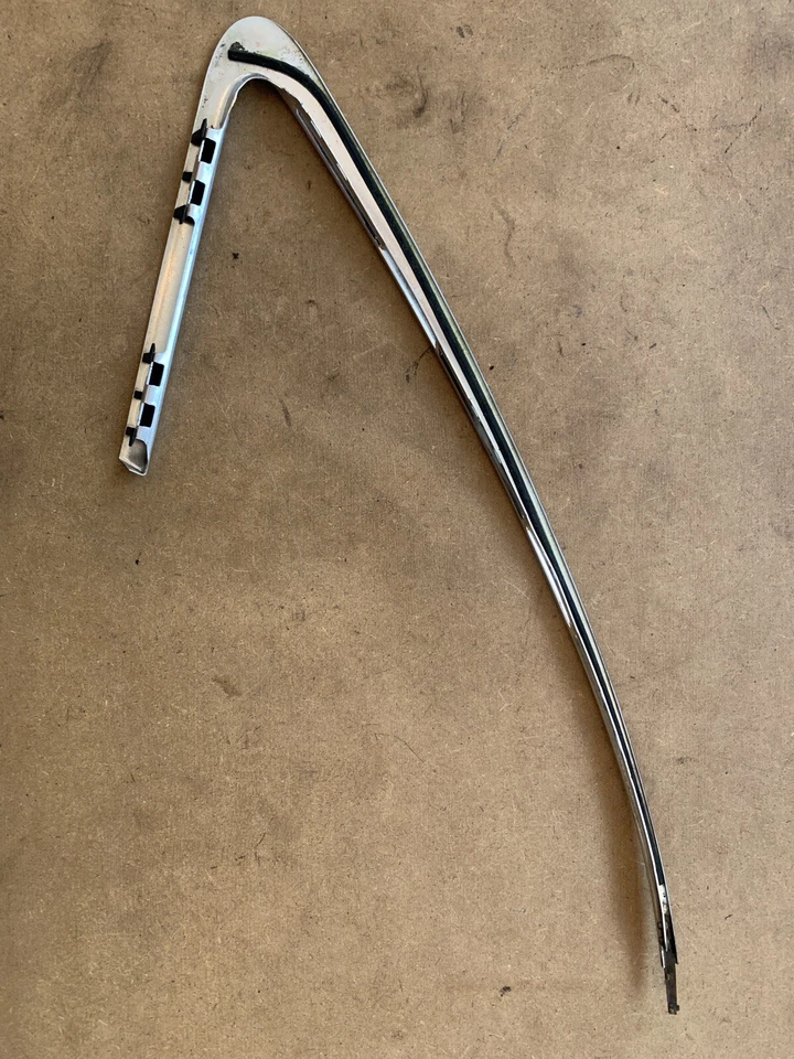 Оригинальный левый задний молдинг отделка окна четверть квадратного ярда для Audi A4/S4/A4 Quattro 2004-2008 годов выпуска - Изображение 4 из 4