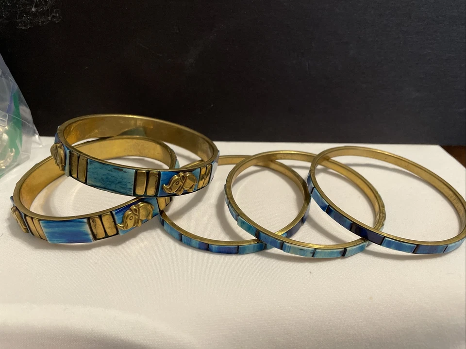 5 Vintage Brass with Turquoise Blue or Lapis Blue and Brass Elephants Bracelets - Image 2 of 4
