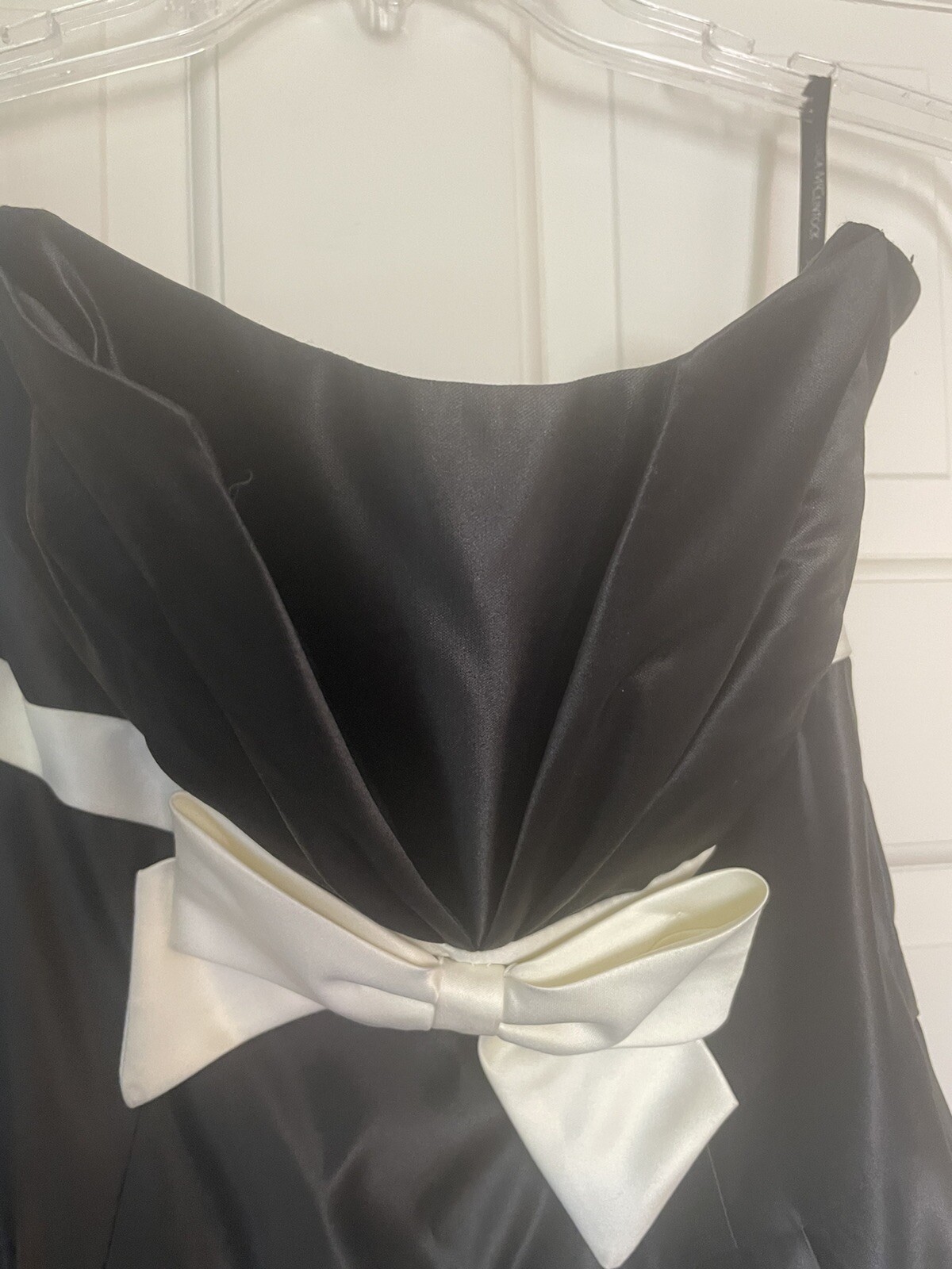 Picture 3 of 10