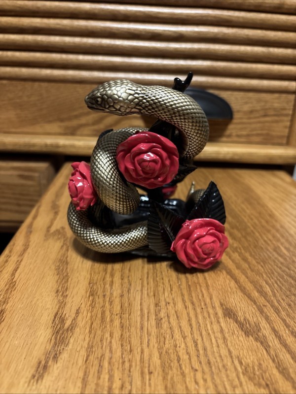 NEW, Bath & Body Works Halloween Snake & Roses Soap Holder