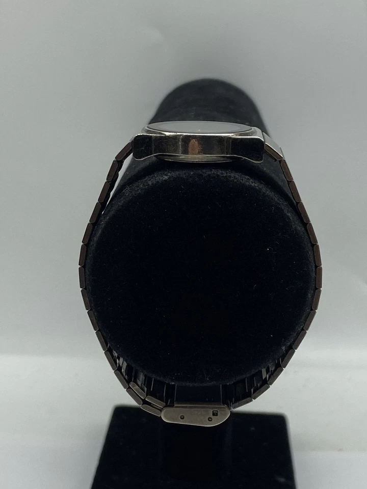 Reloj suizo de cuarzo para mujer Movado 25 mm WR 30m Foto 4 de 4